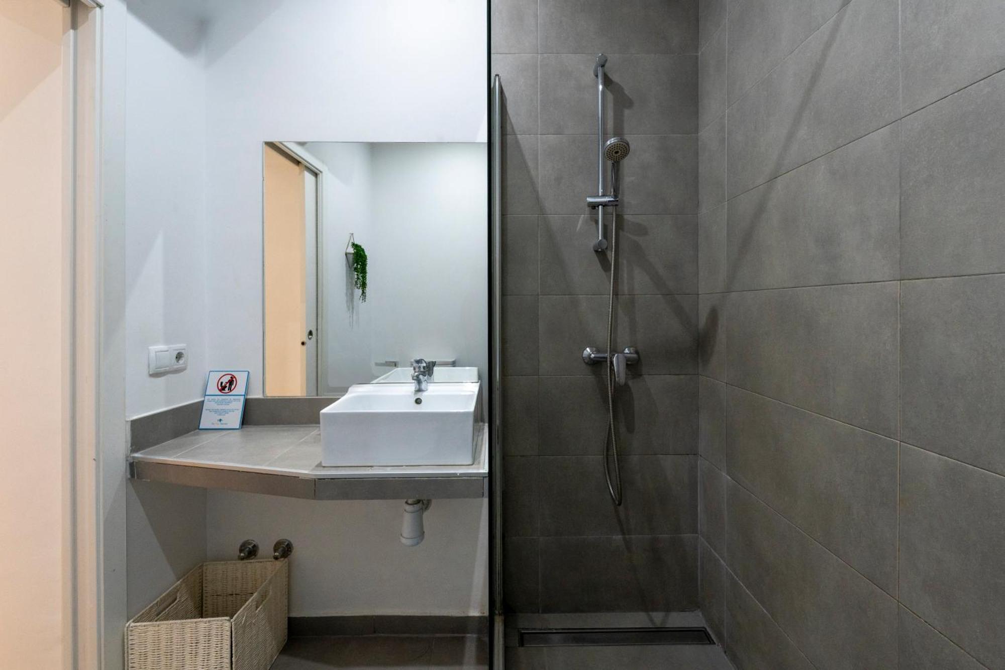 For You Rentals Puerta Del Sol Apartments Temporal Pre10B Madrid Exterior photo