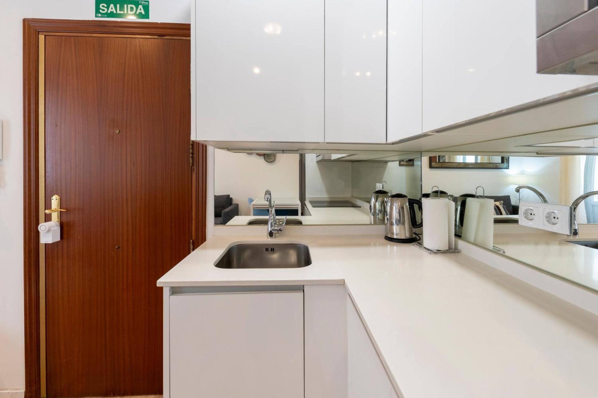 For You Rentals Puerta Del Sol Apartments Temporal Pre10B Madrid Exterior photo