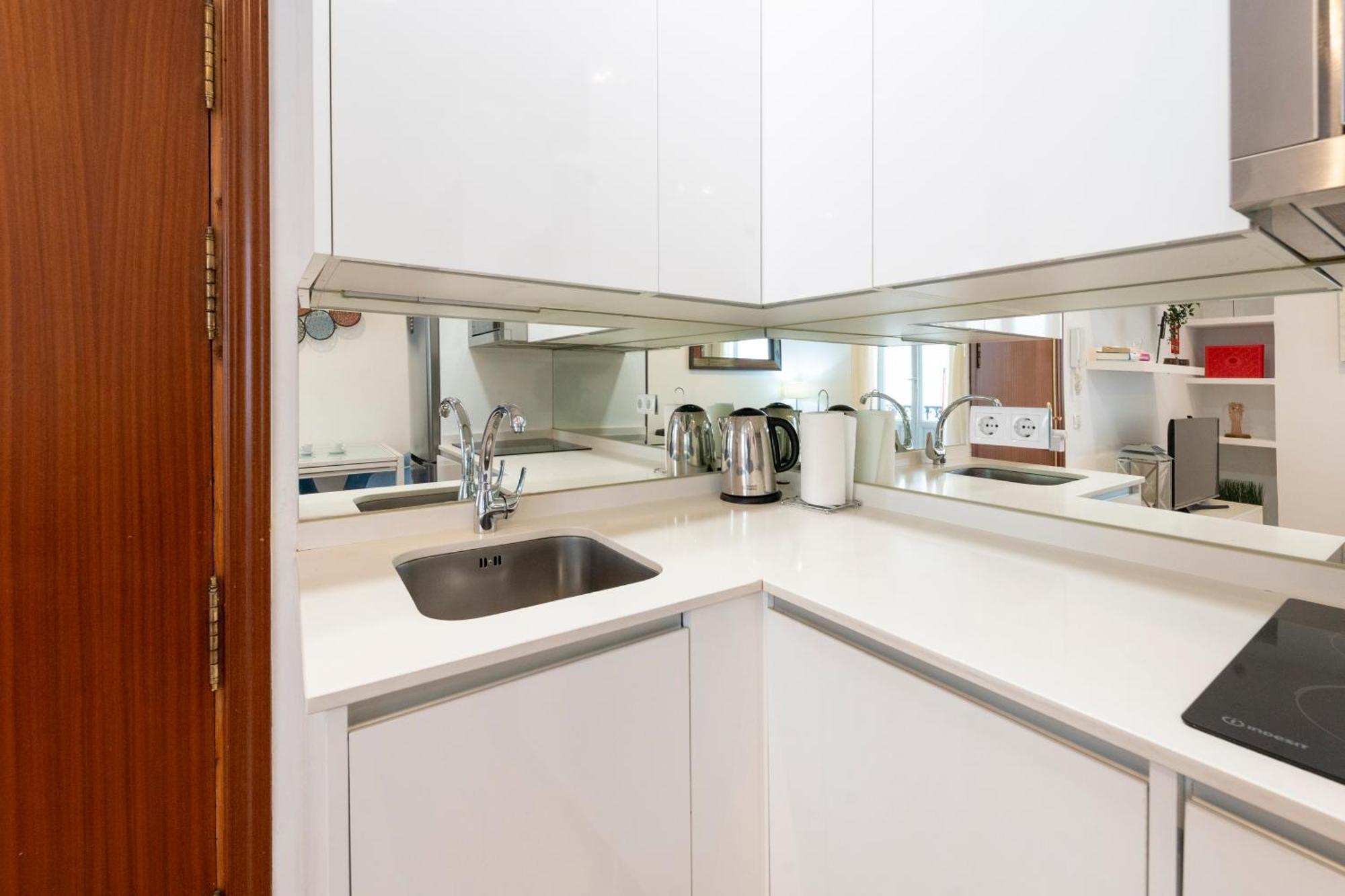 For You Rentals Puerta Del Sol Apartments Temporal Pre10B Madrid Exterior photo
